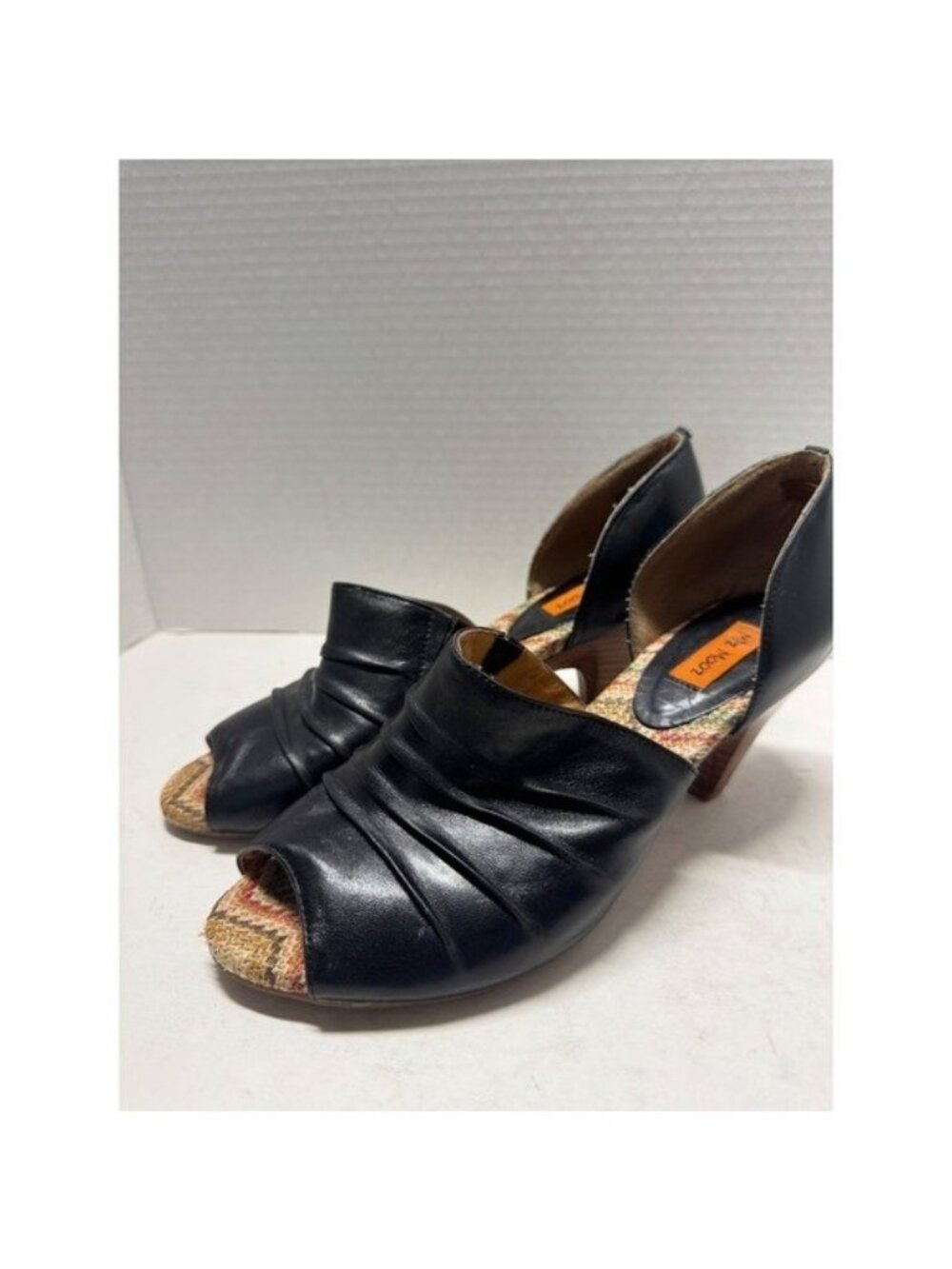 Miz Mooz Walker Black Leather Pleated Peep Toe d'Orsay Cone Heels Womens 8